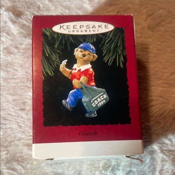 Hallmark vintage coach Keepsake Ornament with Bear in Red and Blue - Picture 1 of 5
